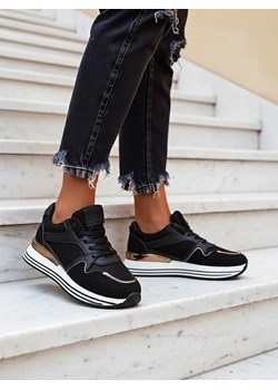 Royalfashion Sportowe sneakersy damskie na platformie Erixo ze sklepu royalfashion.pl w kategorii Buty sportowe damskie - zdjęcie 186176750