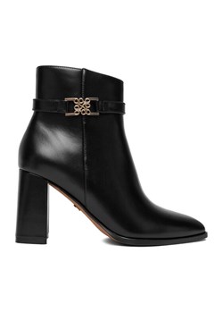 Botki Nine West CEO-NASIRA-01 Czarny - id: 5906751330418 - marki Nine West - 186179530 Botki Nine West CEO-NASIRA-01 Czarny ze sklepu eobuwie.pl w kategorii Botki - zdjęcie 186179530