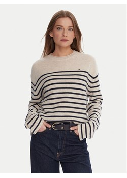 Tommy Hilfiger Sweter WW0WW46438 Écru Regular Fit ze sklepu MODIVO w kategorii Swetry damskie - zdjęcie 186186744