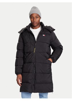 Tommy Jeans Płaszcz zimowy DM0DM22256 Czarny Regular Fit ze sklepu MODIVO w kategorii Płaszcze męskie - zdjęcie 186186753