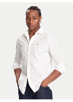 Tommy Jeans Koszula DM0DM22026 Biały Regular Fit ze sklepu MODIVO w kategorii Koszule męskie - zdjęcie 186186784