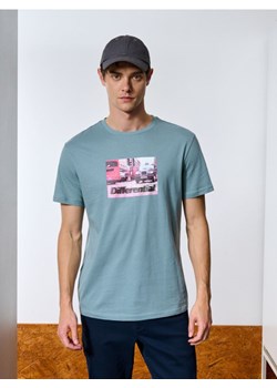 Sinsay - Koszulka z nadrukiem - szary ze sklepu Sinsay w kategorii T-shirty męskie - zdjęcie 186191963
