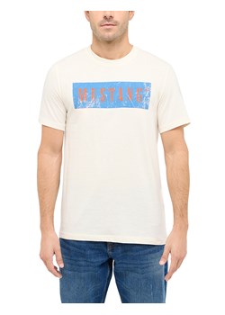 Męski T-Shirt Mustang Style Austin Whisper White 1016274 2013 - id: 47746 - marki Mustang - 186196884 Męski T-Shirt Mustang Style Austin Whisper White 1016274 2013 ze sklepu YouNeedit.pl w kategorii T-shirty męskie - zdjęcie 186196884