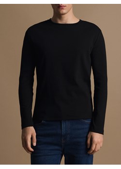 Reserved - Bawełniany longsleeve - czarny - id: 435GQ-99X - marki Reserved - 186198011 Reserved - Bawełniany longsleeve - czarny ze sklepu Reserved w kategorii T-shirty męskie - zdjęcie 186198011