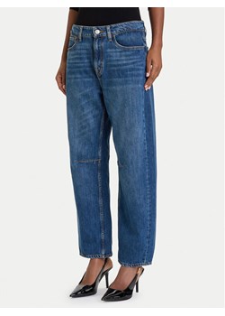 Guess Jeansy W5BA2V D0460 Granatowy Mom Fit ze sklepu MODIVO w kategorii Jeansy damskie - zdjęcie 186200421
