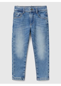 Benetton Dżinsy - Regular fit - w kolorze błękitnym ze sklepu Limango Polska w kategorii Spodnie i półśpiochy - zdjęcie 186205681