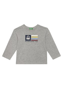 United Colors Of Benetton Bluzka 3I1XG10JZ Szary Regular Fit ze sklepu MODIVO w kategorii T-shirty chłopięce - zdjęcie 186205961