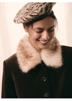Reserved - Beret ze zwierzęcym wzorem - wielobarwny ze sklepu Reserved w kategorii Berety damskie - zdjęcie 186208404