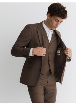 Reserved - Marynarka slim fit z wełną - brązowy ze sklepu Reserved w kategorii Marynarki męskie - zdjęcie 186216444