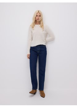 Reserved - Sweter z ozdobnym splotem - kremowy ze sklepu Reserved w kategorii Swetry damskie - zdjęcie 186225511