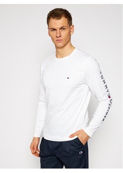 Tommy Hilfiger Longsleeve Logo MW0MW09096 Biały Regular Fit ze sklepu MODIVO w kategorii T-shirty męskie - zdjęcie 186225991