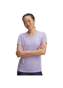 Damska koszulka treningowa Under Armour Tech SSC- Twist - fioletowa ze sklepu Sportstylestory.com w kategorii Bluzki damskie - zdjęcie 186230150