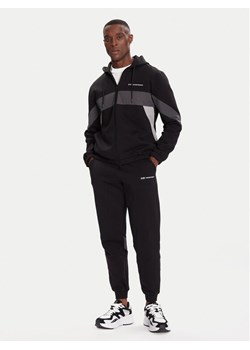 EA7 Emporio Armani Dres 7M000940 AF10377 MC165 Czarny Modern Fit ze sklepu MODIVO w kategorii Dresy męskie - zdjęcie 186233444