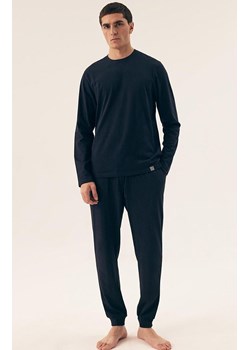 Henderson długa bawełniana piżama męska granatowa Mike 43034-59X, Kolor granatowy, Rozmiar L, Henderson ze sklepu Primodo w kategorii Piżamy męskie - zdjęcie 186246383