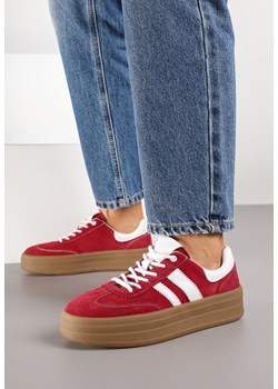Czerwone Zamszowe Sneakersy na Grubej Podeszwie z Paskami i Skórzaną Wkładką Felenne ze sklepu born2be.pl w kategorii Buty sportowe damskie - zdjęcie 186251213