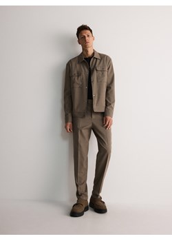 Reserved - Wzorzyste spodnie chino - brązowy ze sklepu Reserved w kategorii Spodnie męskie - zdjęcie 186253571