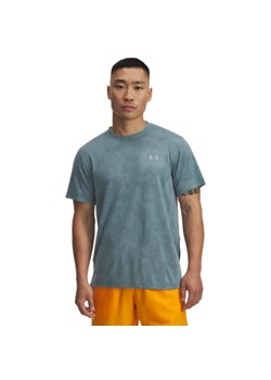 Męska koszulka do biegania Under Armour UA Launch Camo SS - niebieska ze sklepu Sportstylestory.com w kategorii T-shirty męskie - zdjęcie 186263143