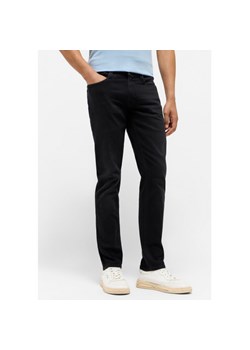 Męskie Spodnie Jeansowe Mustang Style Oregon Slim Denim Black 1015866 4000 842 ze sklepu YouNeedit.pl w kategorii Jeansy męskie - zdjęcie 186266262