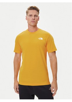 The North Face T-Shirt Redbox NF0A87NP Żółty Regular Fit - id: 0000305348708 - marki The North Face - 186267564 The North Face T-Shirt Redbox NF0A87NP Żółty Regular Fit ze sklepu MODIVO w kategorii T-shirty męskie - zdjęcie 186267564