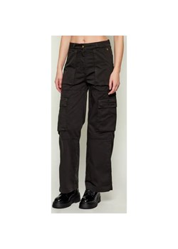 Aeronautica Militare Spodnie cargo | Regular Fit ze sklepu Gomez Fashion Store w kategorii Spodnie damskie - zdjęcie 186272041