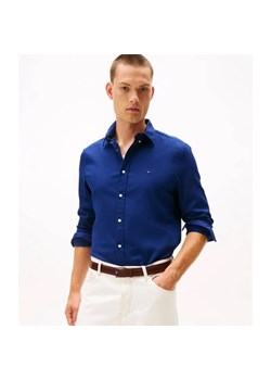 Tommy Hilfiger Koszula DOBBY | Slim Fit ze sklepu Gomez Fashion Store w kategorii Koszule męskie - zdjęcie 186280142
