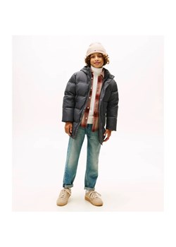 Tommy Hilfiger Puchowa kurtka | Regular Fit ze sklepu Gomez Fashion Store w kategorii Kurtki chłopięce - zdjęcie 186281481