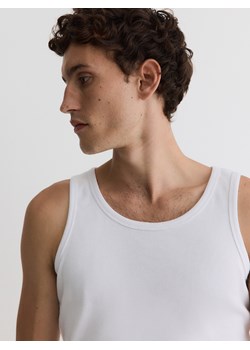 Reserved - Bawełniany tank top - biały ze sklepu Reserved w kategorii T-shirty męskie - zdjęcie 186286253