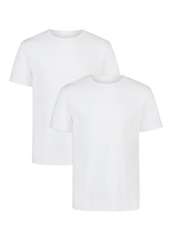 Męski t-shirt bez nadruku (2-pack) Under Armour Performance - biały ze sklepu Sportstylestory.com w kategorii T-shirty męskie - zdjęcie 186288531
