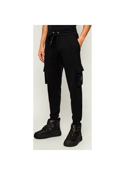 Moose Knuckles Spodnie dresowe HARTSFIELD | Regular Fit ze sklepu Gomez Fashion Store w kategorii Spodnie męskie - zdjęcie 186301794
