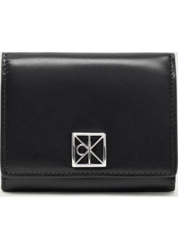 Calvin Klein Skórzany portfel - id: CK255W000064544 - marki Calvin Klein - 186306111 Calvin Klein Skórzany portfel ze sklepu Gomez Fashion Store w kategorii Portfele damskie - zdjęcie 186306111