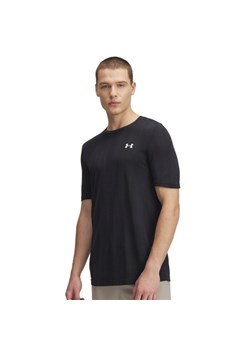 Męska koszulka treningowa Under Armour Vanish Seamless Novelty SS - czarna ze sklepu Sportstylestory.com w kategorii T-shirty męskie - zdjęcie 186321160