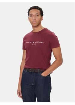 Tommy Hilfiger T-Shirt Logo MW0MW11797 Czerwony Regular Fit ze sklepu MODIVO w kategorii T-shirty męskie - zdjęcie 186323181