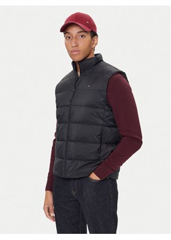 Tommy Hilfiger Kamizelka MW0MW41981 Czarny Regular Fit ze sklepu MODIVO w kategorii Kamizelki męskie - zdjęcie 186323183