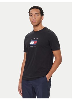 Tommy Hilfiger T-Shirt Linear Flag MW0MW41338 Czarny Regular Fit ze sklepu MODIVO w kategorii T-shirty męskie - zdjęcie 186323224