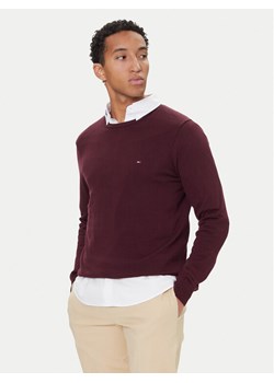 Tommy Hilfiger Sweter Essential Ssnl MW0MW39999 Bordowy Regular Fit ze sklepu MODIVO w kategorii Swetry męskie - zdjęcie 186323380
