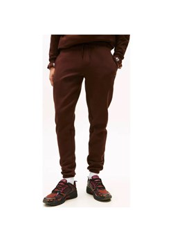 Tommy Jeans Spodnie dresowe | Slim Fit ze sklepu Gomez Fashion Store w kategorii Spodnie męskie - zdjęcie 186334983