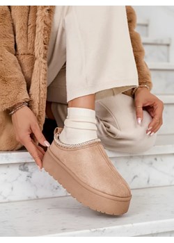 Royalfashion Krótkie buty a'la śniegowce damskie Zommy - id: 536812 - marki Royalfashion.pl - 186343162 Royalfashion Krótkie buty a'la śniegowce damskie Zommy ze sklepu royalfashion.pl w kategorii Śniegowce damskie - zdjęcie 186343162