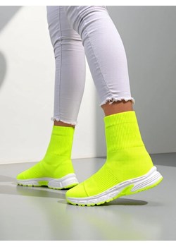 Royalfashion Sportowe wysokie sneakersy damskie Leriot ze sklepu royalfashion.pl w kategorii Buty sportowe damskie - zdjęcie 186343213