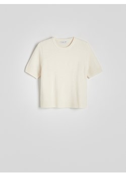 Reserved - Wełniany sweter z krótkim rękawem - kremowy - id: 6550B-02X - marki Reserved - 186349043 Reserved - Wełniany sweter z krótkim rękawem - kremowy ze sklepu Reserved w kategorii Swetry damskie - zdjęcie 186349043