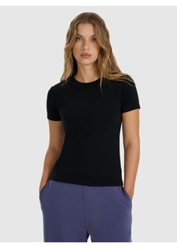Damski t-shirt basic 4F 4FWAW25TTSHF2712 - czarny ze sklepu Sportstylestory.com w kategorii Bluzki damskie - zdjęcie 186350674