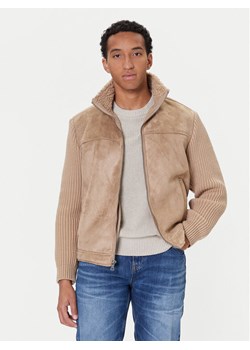 Guess Kurtka z imitacji skóry M5BR79 Z5570 Beżowy Regular Fit ze sklepu MODIVO w kategorii Kurtki męskie - zdjęcie 186379081