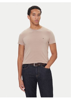 Tommy Hilfiger T-Shirt MW0MW10800 Beżowy Slim Fit ze sklepu MODIVO w kategorii T-shirty męskie - zdjęcie 186379113