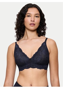 Triumph Biustonosz bezfiszbinowy Amourette Charm 10214451 Granatowy ze sklepu MODIVO w kategorii Biustonosze - zdjęcie 186387233
