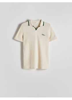 Reserved - Koszulka polo comfort z haftem - złamana biel ze sklepu Reserved w kategorii T-shirty męskie - zdjęcie 186388310