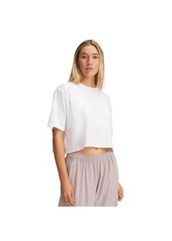 Damski t-shirt crop-top Under Armour UA Rival SS - biały ze sklepu Sportstylestory.com w kategorii Bluzki damskie - zdjęcie 186390911
