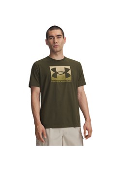 Męski t-shirt z nadrukiem Under Armour UA M Boxed Sports Updated Ss - zielony ze sklepu Sportstylestory.com w kategorii T-shirty męskie - zdjęcie 186390923