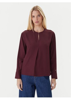 Tommy Hilfiger Bluzka WW0WW47339 Bordowy Relaxed Fit ze sklepu MODIVO w kategorii Bluzki damskie - zdjęcie 186399213
