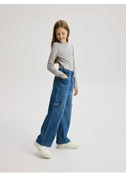 Reserved - Jeansy wide leg z kieszeniami cargo - niebieski ze sklepu Reserved w kategorii Spodnie dziewczęce - zdjęcie 186406850
