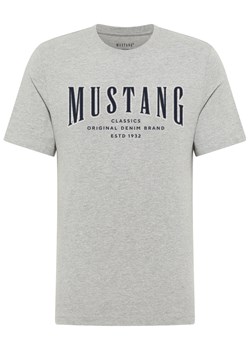 Męski T-Shirt Mustang Style Alex Mid Grey Mélange 1017336 4140 ze sklepu YouNeedit.pl w kategorii T-shirty męskie - zdjęcie 186408471