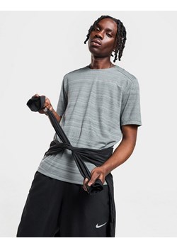 NIKE T-SHIRT M NK DF MILER SS RUNNING ze sklepu JD Sports  w kategorii T-shirty męskie - zdjęcie 186408632